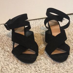 LOFT Black strappy heels